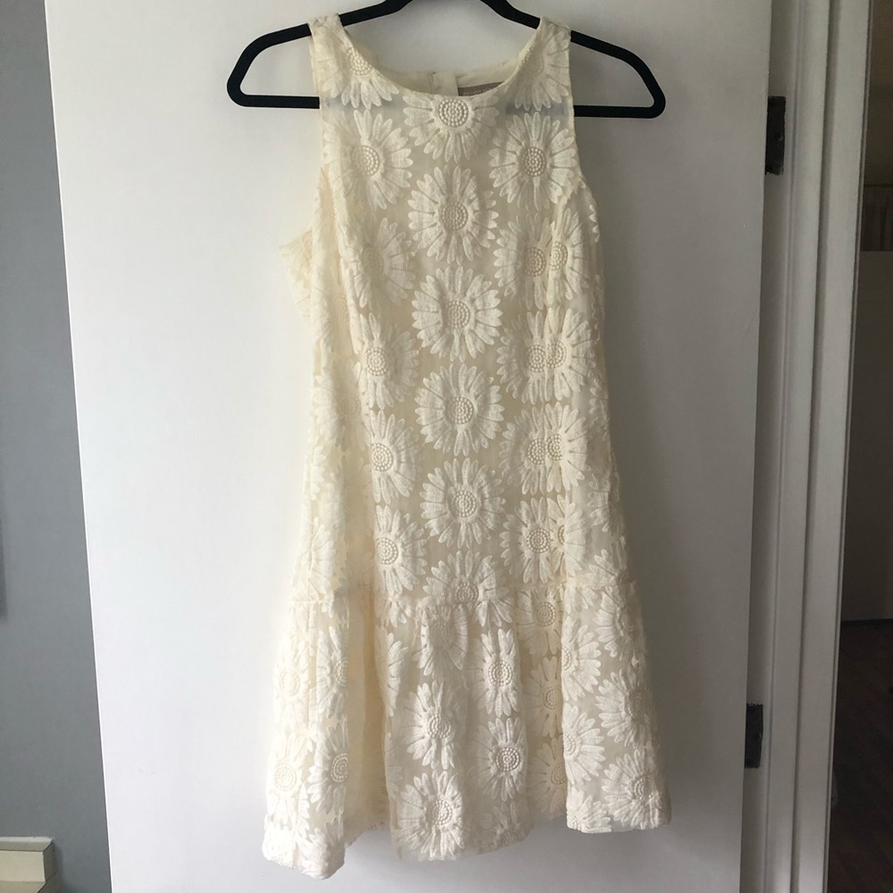 Banana Republic Cream Lace Dress